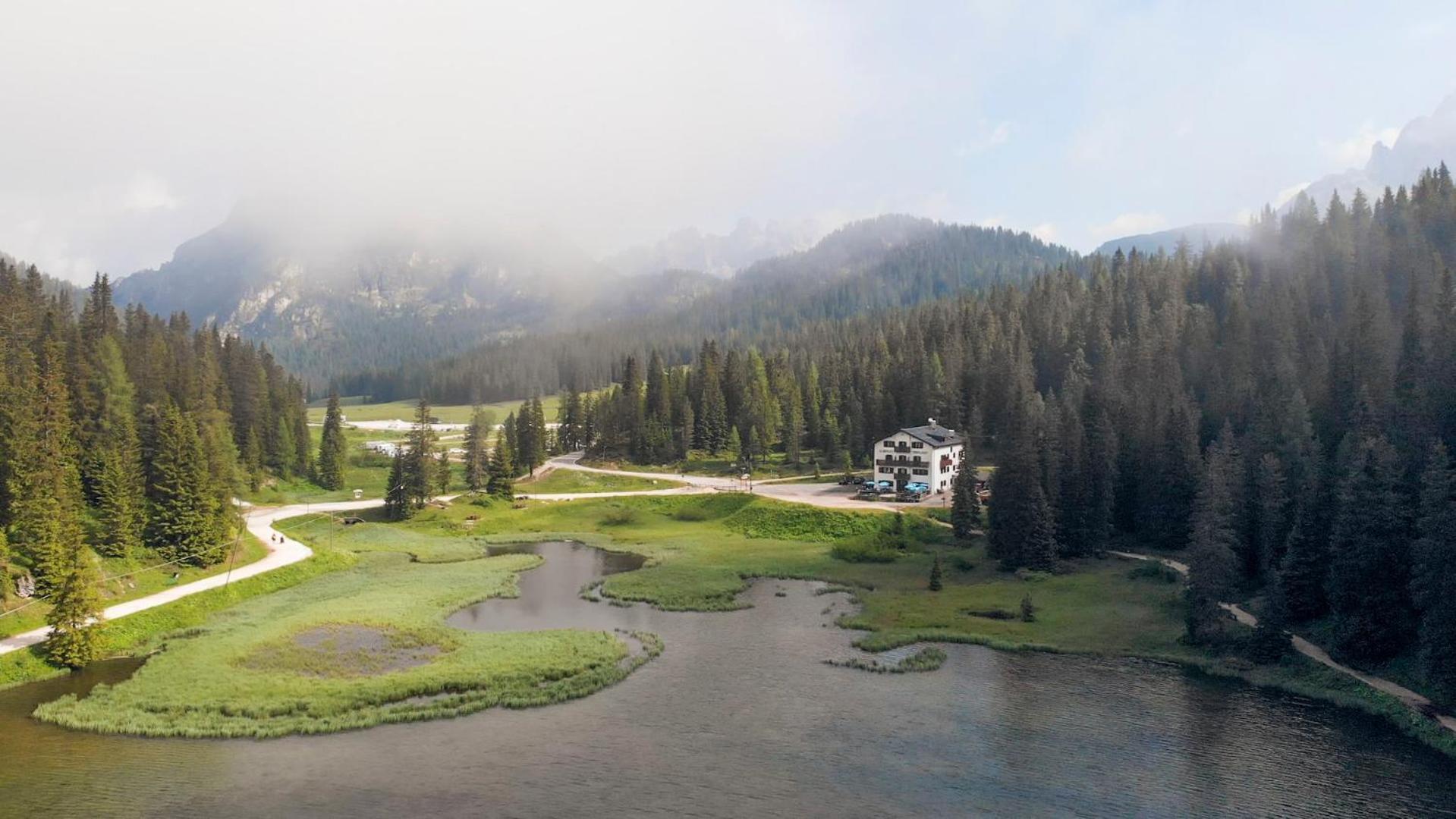 Hotel Miralago Мизурина Екстериор снимка