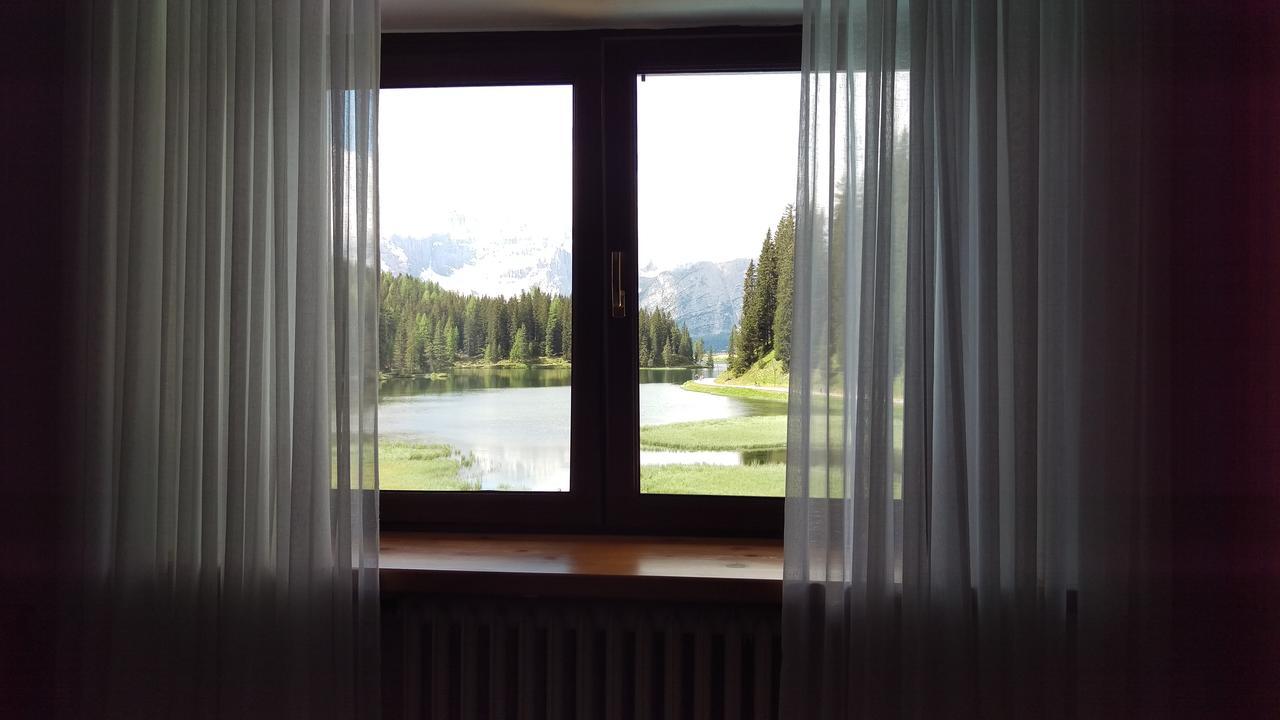 Hotel Miralago Мизурина Екстериор снимка